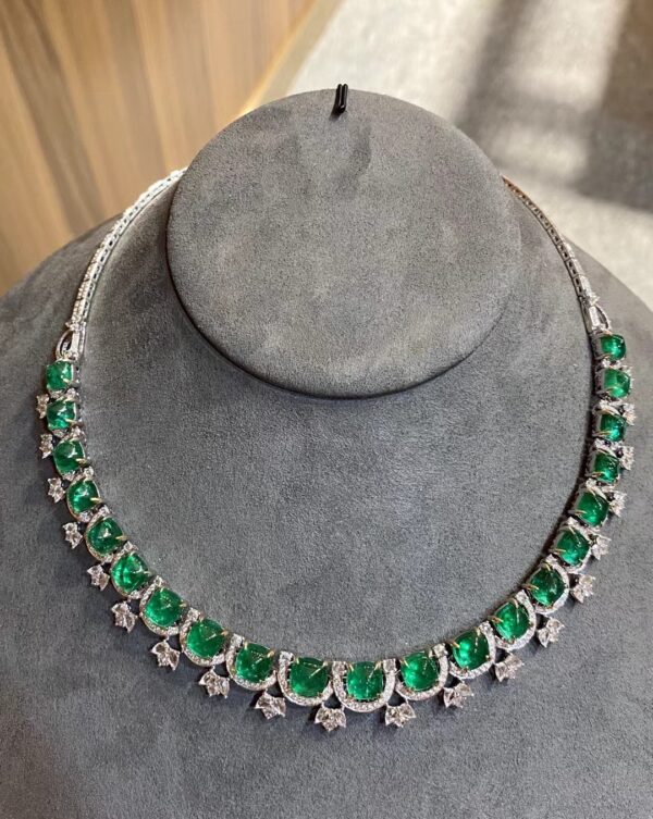 #214 Natural Sugar Tower Emerald Necklace features a 35.03-carat 18k gold main stone set with diamonds - Image 4