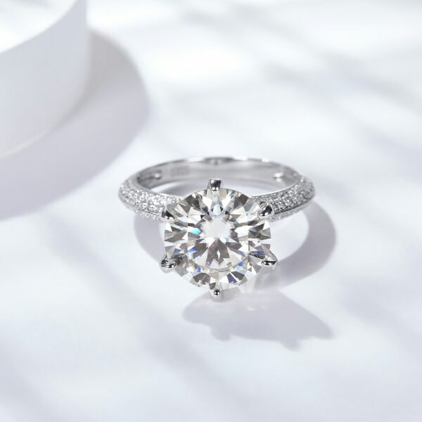 #141 S925 Silver Light Luxury Exquisite High-end 5-carat Moissanite round women's ring - Image 7
