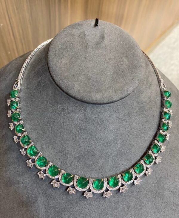 #214 Natural Sugar Tower Emerald Necklace features a 35.03-carat 18k gold main stone set with diamonds - Image 5