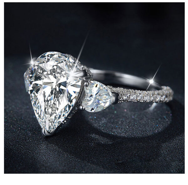 #154 S925 Silver Light Luxury, exquisite and high-end, 5-carat water drop grand set full Moissanite diamond ring - Image 2