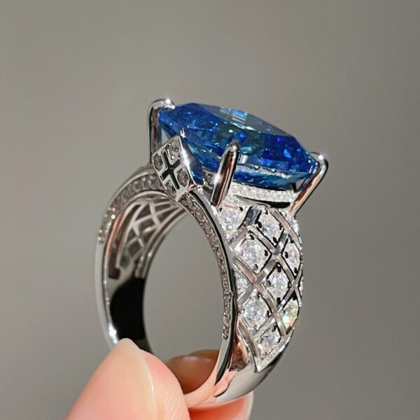 #158 S925 Silver Light Luxury Exquisite High-end 7*9mm ring - Image 7