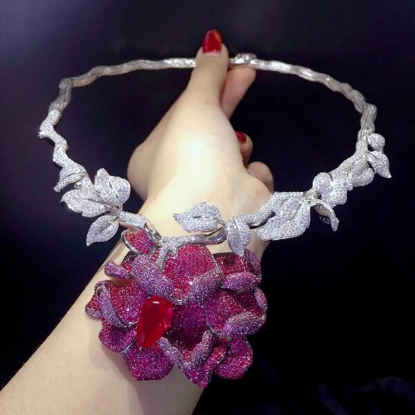 #112 925 Silver inlaid zircon flower-shaped necklace - Image 10