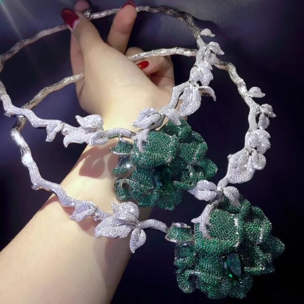 #112 925 Silver inlaid zircon flower-shaped necklace - Image 12