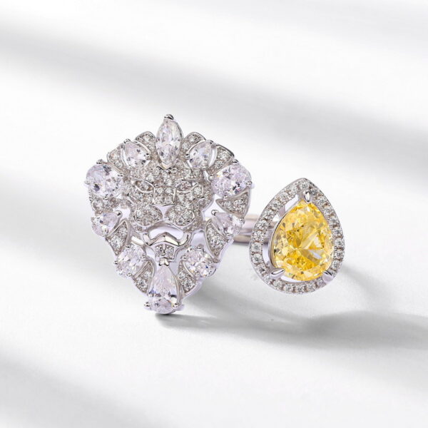 385#2.8 carat new water droplet shaped high carbon diamond ring S925 silver plated 14k gold full set colorful treasure flower finger ring European and American fashion light luxury - Image 2