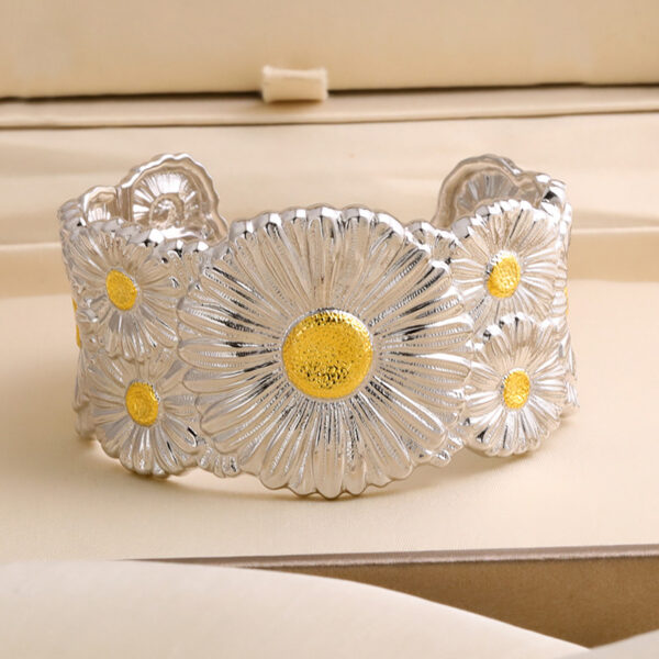 391#Italian 925 Silver Daisy Bracelet New Light Luxury Brushed Wide Edition Bracelet - Image 2