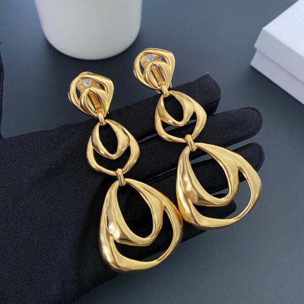 330#French vintage geometric hollow multi-layer long ear clip, light luxury, fashionable and high-end sweeping shoulder earrings