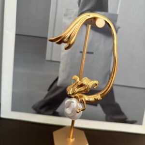 367#Senior designer mermaid paired with Baroque pearl light luxury single ear hook