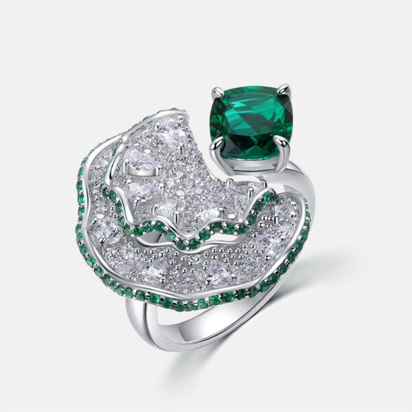 384#2.2 carat new geometric shape cultivated emerald green ring S925 silver plated 14k gold full inlaid colorful treasure flower finger ring European and American fashion light luxury - Image 3