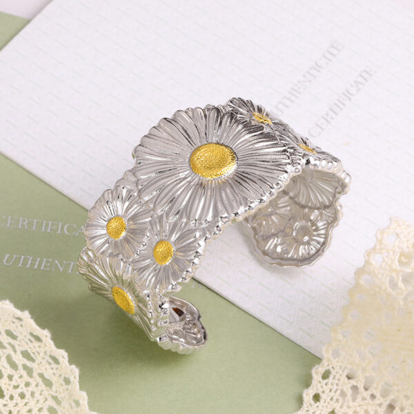 391#Italian 925 Silver Daisy Bracelet New Light Luxury Brushed Wide Edition Bracelet - Image 3