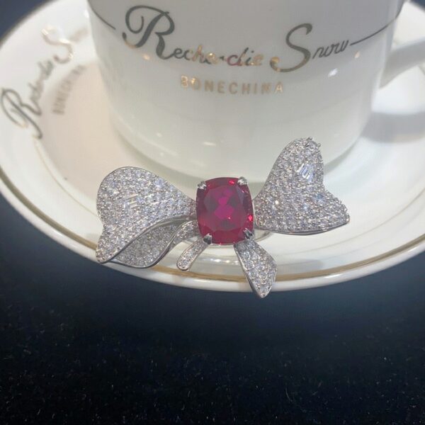 #152 S925 Silver Light Luxury Exquisite High-end Cultivated ruby Bow 6-carat ring for women - Image 5