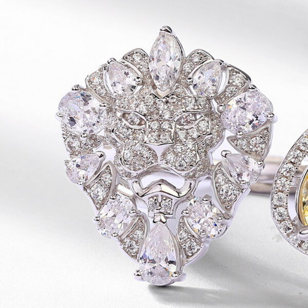 385#2.8 carat new water droplet shaped high carbon diamond ring S925 silver plated 14k gold full set colorful treasure flower finger ring European and American fashion light luxury - Image 4