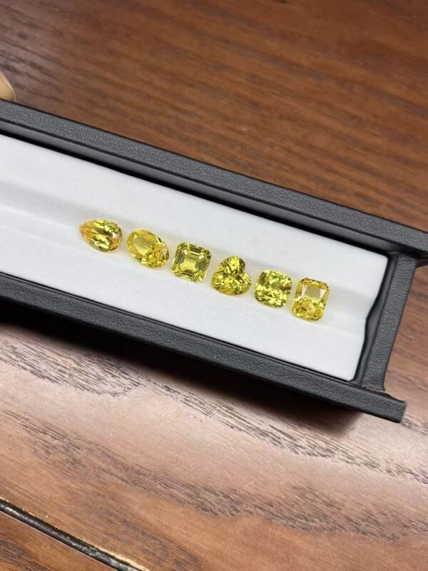 377#12ct Factory Pulling Method Yellow Sapphire Laboratory Cultivation Yellow Sapphire 12 Carat High Quality Bare Stone Wholesale - Image 6