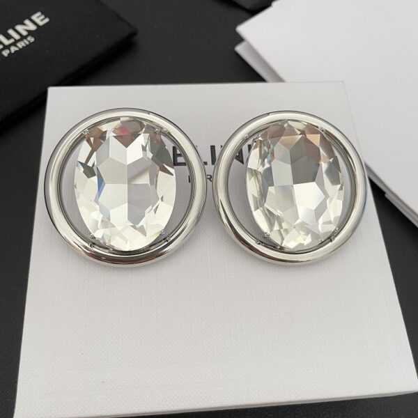 291#Designer's new AR European and American exaggerated style round large crystal ear clip simple personality fashionable female elite retro earrings - Image 4