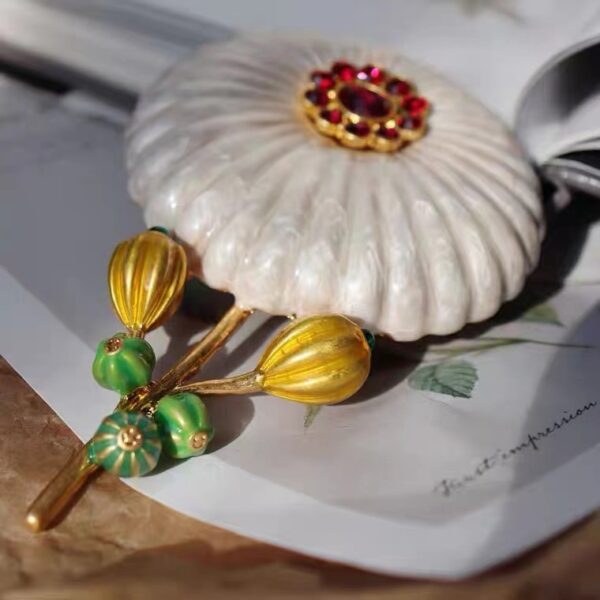 352#Original Vintage Vintage Vintage Jewelry, Western Antiques, European and American Luxury, Daisy Lady Brooch - Image 6