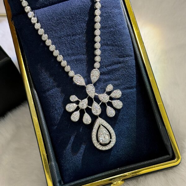 365#925 silver water droplet scattering diamond heron feather crown design, full diamond necklace, luxurious and noble banquet, high carbon diamond high-end series - Image 4