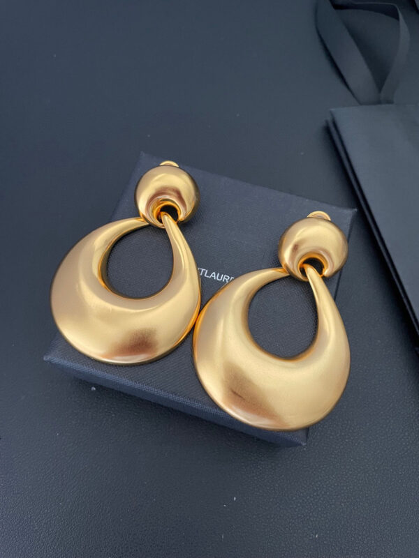 440666#European and American Copper Plated 18K Gold Fashion Geometric Earrings High Customization Geometric Design Ear Accessories Wholesale - Image 3