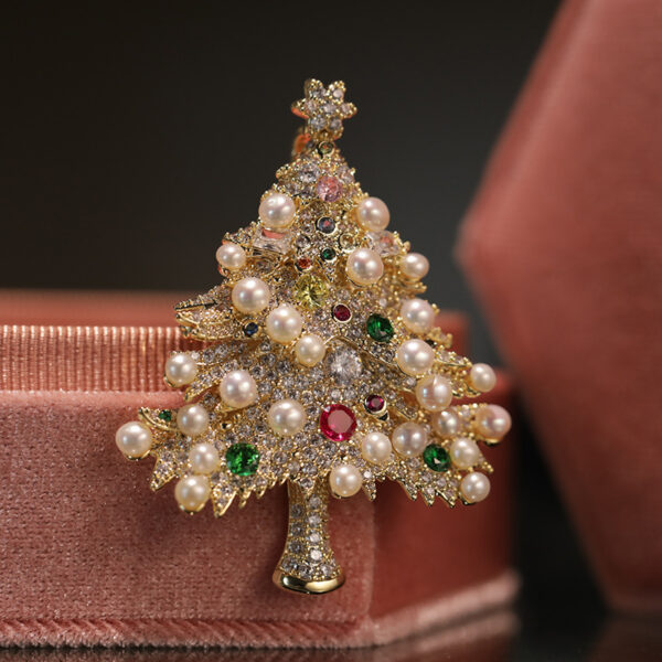 334#Light luxury high-end natural pearl Christmas tree brooch pendant evening dress high-end chest flower accessory - Image 3