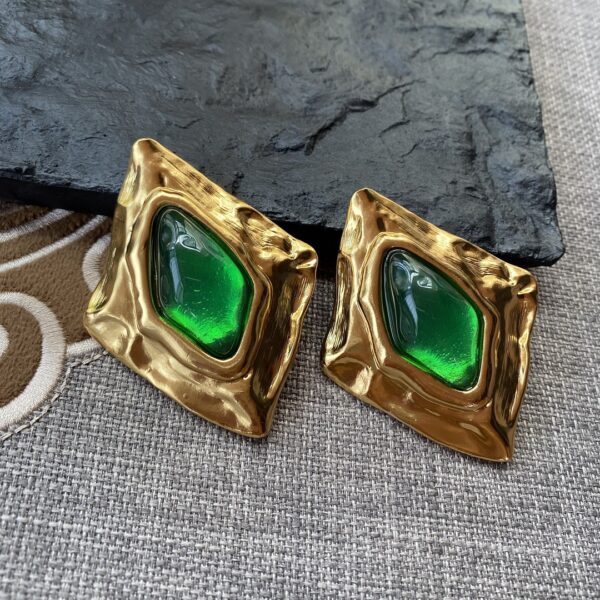 347#European and American retro irregular geometric quadrilateral ear clip, professional style, personalized vintage earrings - Image 5