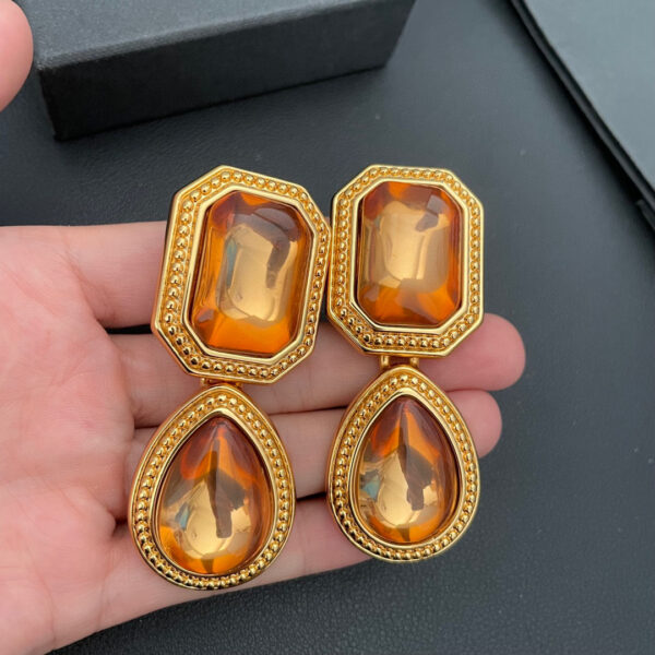 435#New vintage geometric water droplet ear clip retro earrings with light luxury and high-end customization style, fashionable earrings - Image 5