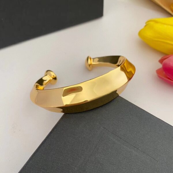 324#European and American retro plated 24k gold geometric opening bracelet, high-quality fashion designer style temperament bracelet - Image 4