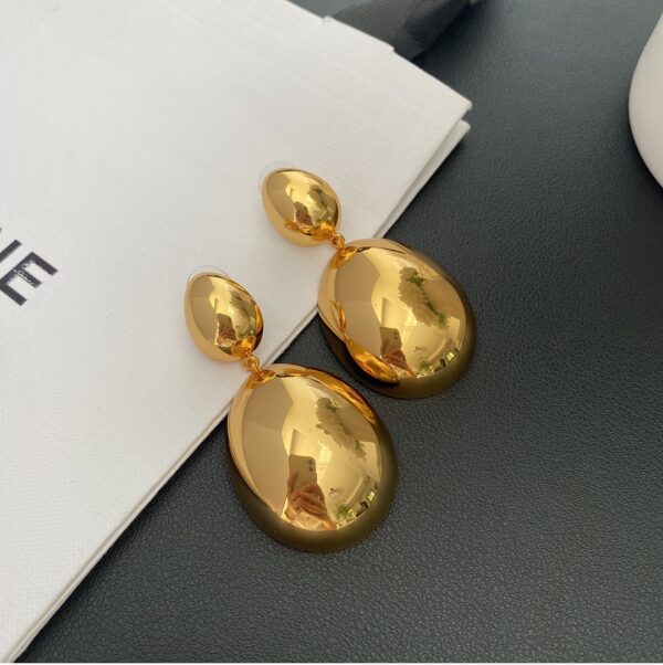 336#European and American high-end fashion design egg shaped earrings brass plated 24k gold geometric shape light luxury style personalized earrings - Image 3