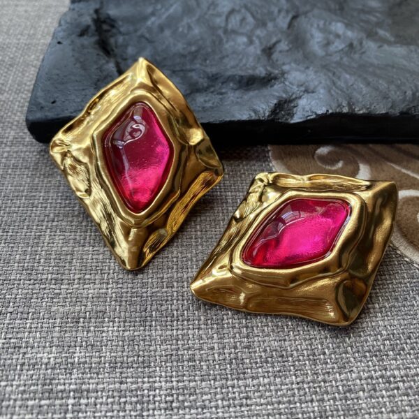 347#European and American retro irregular geometric quadrilateral ear clip, professional style, personalized vintage earrings - Image 6