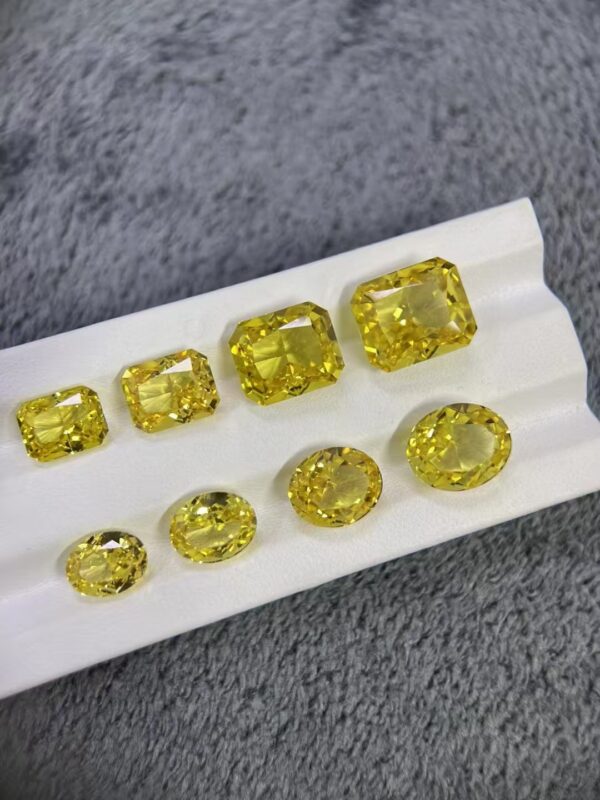 377#12ct Factory Pulling Method Yellow Sapphire Laboratory Cultivation Yellow Sapphire 12 Carat High Quality Bare Stone Wholesale - Image 2