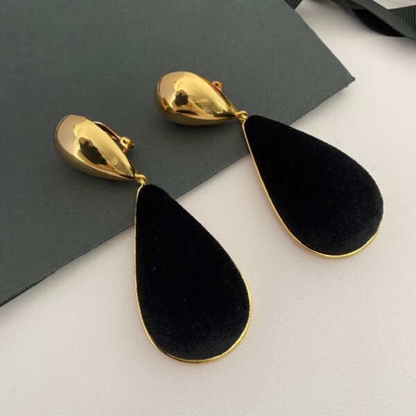 325#European and American new vintage vintage velvet water droplet earrings with fashionable temperament earrings - Image 2