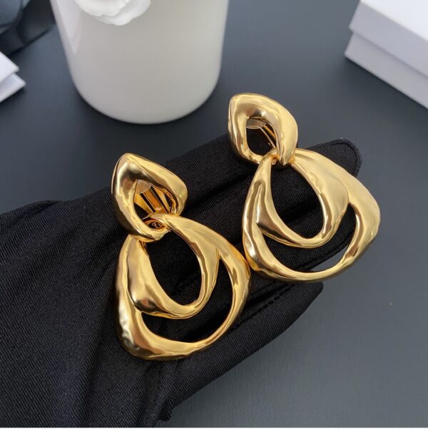 338#French medieval geometric hollow multi-layer ear clip with a light luxury and high-end feel, reminiscent of ancient style earrings - Image 2