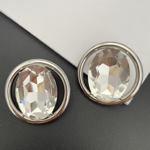 291#Designer's new AR European and American exaggerated style round large crystal ear clip simple personality fashionable female elite retro earrings - Image 6