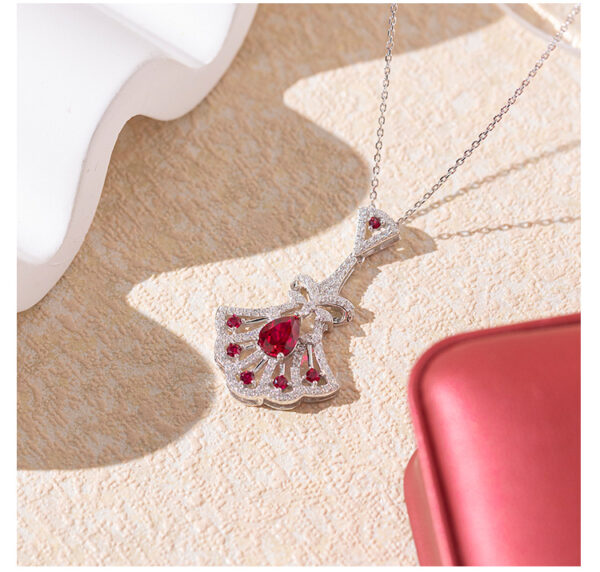 361#New S925 silver necklace cultivated ruby 1.25 carat fan-shaped pendant in stock wholesale - Image 3