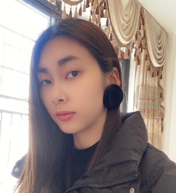 441666#European and American new fashionable ear clip simple circular geometric velvet black fashion style retro earrings - Image 8
