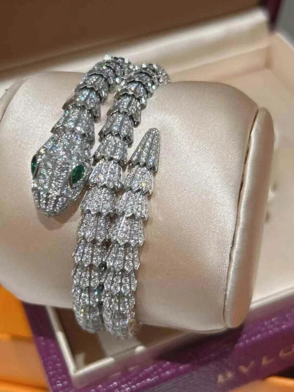 320#925 silver plated 18k gold bracelet with high carbon diamond, snake bone, wood, and green high-end jewelry for girls - Image 5