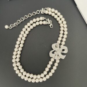 #499 Exclusive High-Class Exaggerated Double Pearl Bow Crystal Necklace