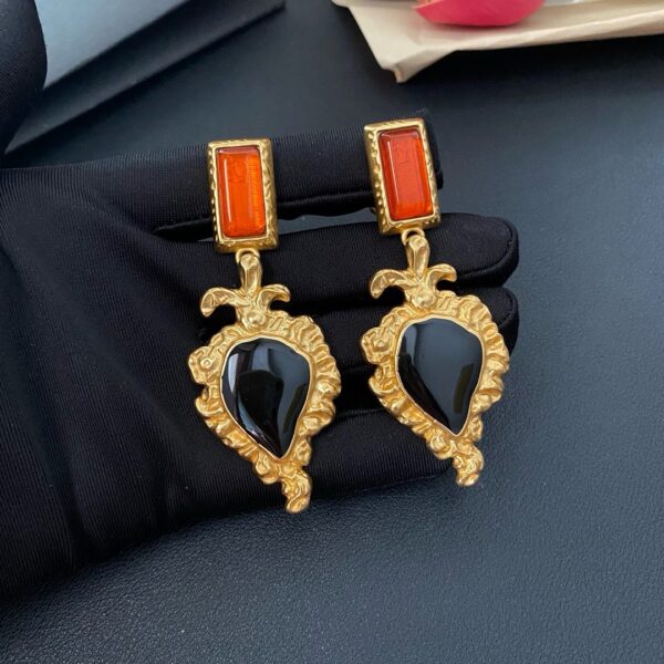 44866#European and American court retro vintage lava peach heart earrings with gemstone drop glaze design, light luxury French long earrings