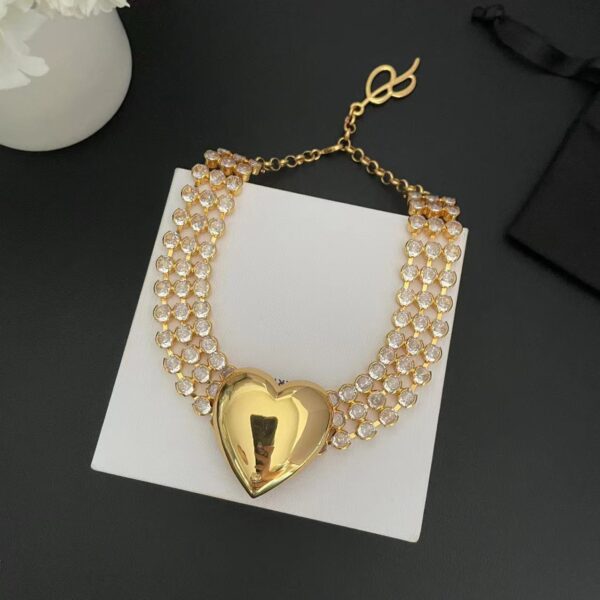45166#European and American fashion new gold heart multi-layer crystal adjustable necklace with light luxury design and high-end feeling collarbone chain - Image 4